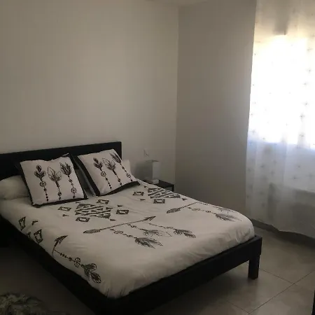 Apartement 7/8 Personne